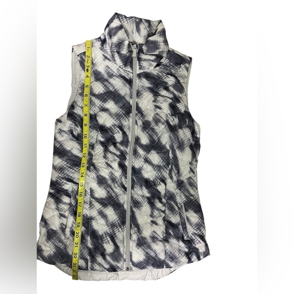 Athleta Altitude Goose Down Puffer Vest Grey Purple White Size XS - Picture 15 of 15